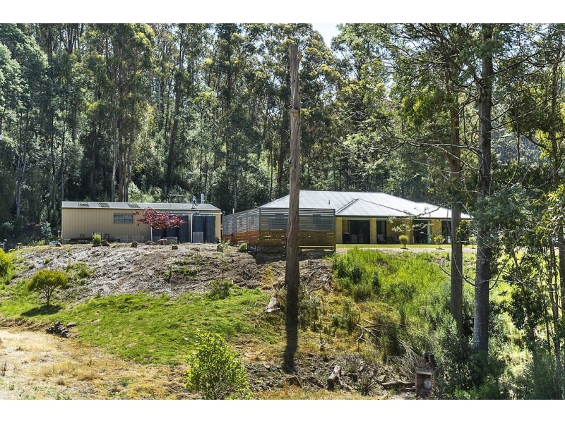 220 Pelverata Road, Sandfly TAS 7150