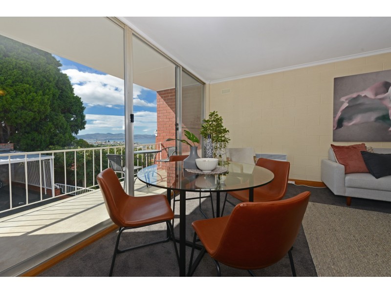 12 320A Davey Street, South Hobart TAS 7004