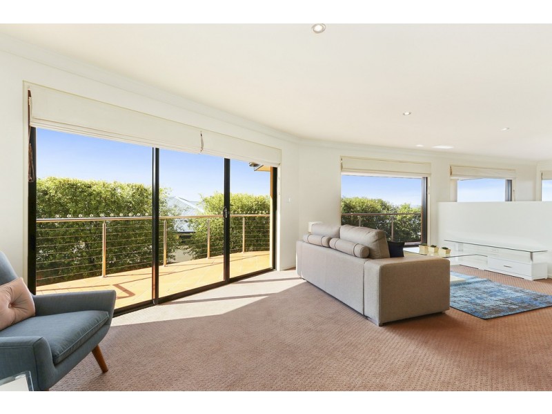 34 Suncoast Drive, Blackmans Bay TAS 7052