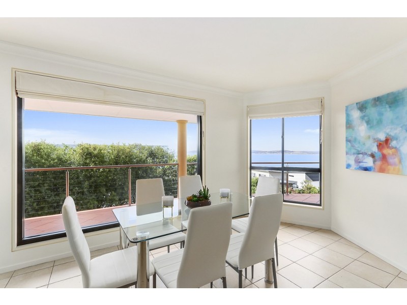 34 Suncoast Drive, Blackmans Bay TAS 7052