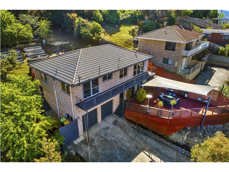 314 Churchill Avenue, Sandy Bay TAS 7005