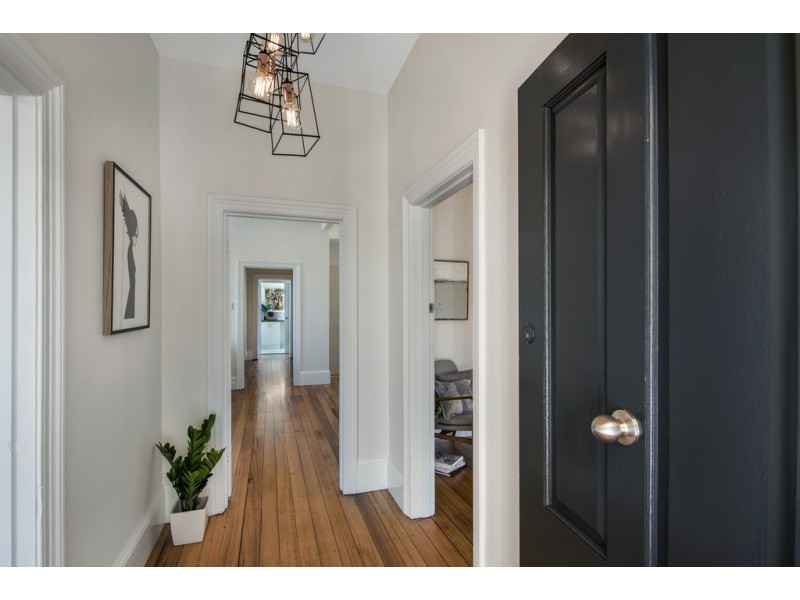 4 Roope Street, New Town TAS 7008