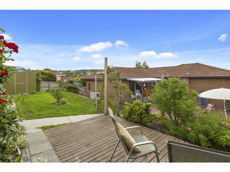 2 The Summit, Blackmans Bay TAS 7052