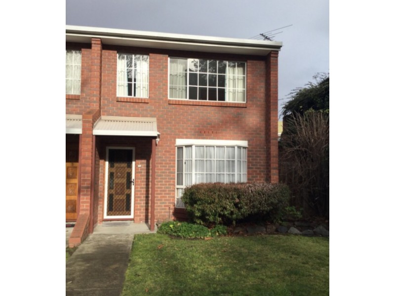 4/8 Quayle Street, Sandy Bay TAS 7005