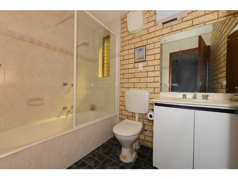 40 Knocklofty Terrace, West Hobart TAS 7000