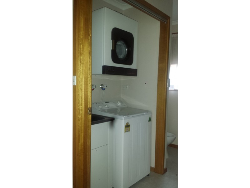 33 Village Drive, Kingston TAS 7050