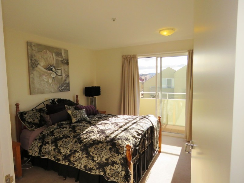84 Salamanca Square, Battery Point TAS 7004