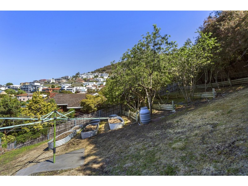 314 Churchill Avenue, Sandy Bay TAS 7005