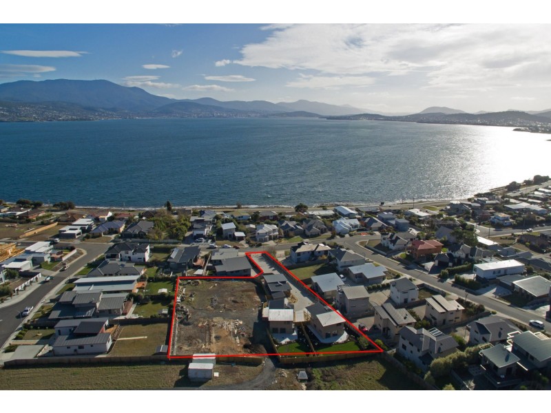 1 – 358 Carella Street, Tranmere TAS 7018