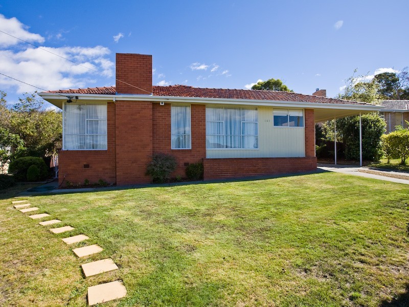 101 Alford Street, Howrah TAS 7018