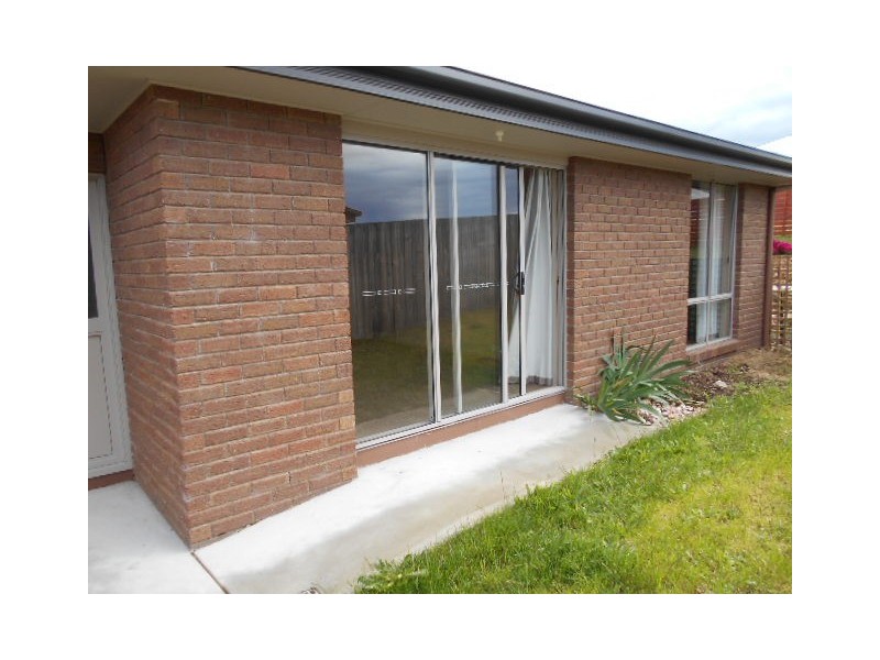 1/60 Mariah Crescent, Oakdowns TAS 7019