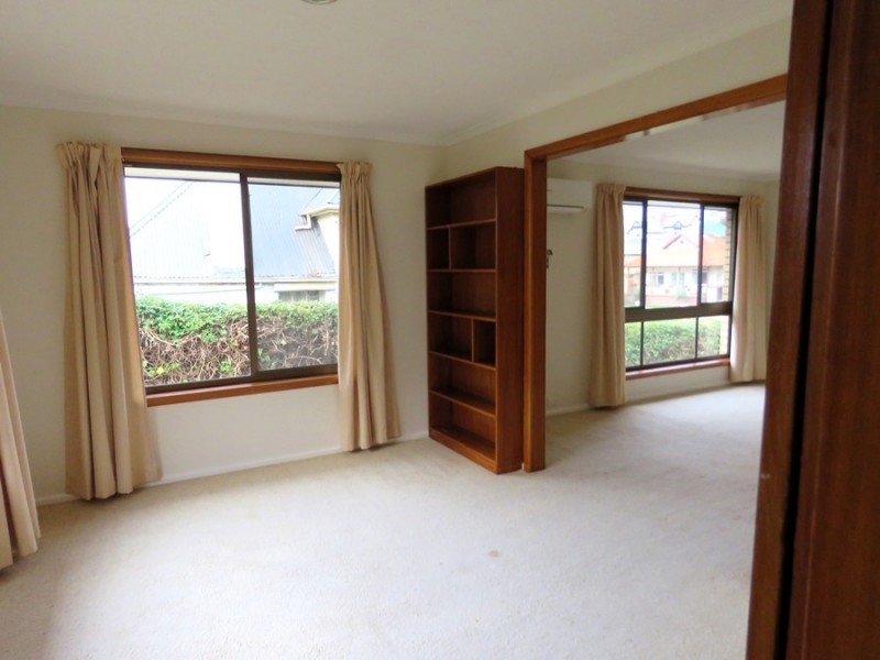1/22 Duke Street, Sandy Bay TAS 7005