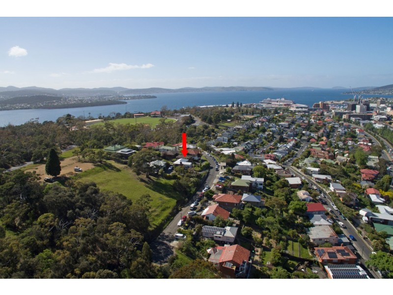 11 Allambee Crescent, Glebe TAS 7000
