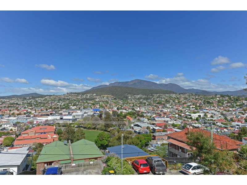 11 Allambee Crescent, Glebe TAS 7000
