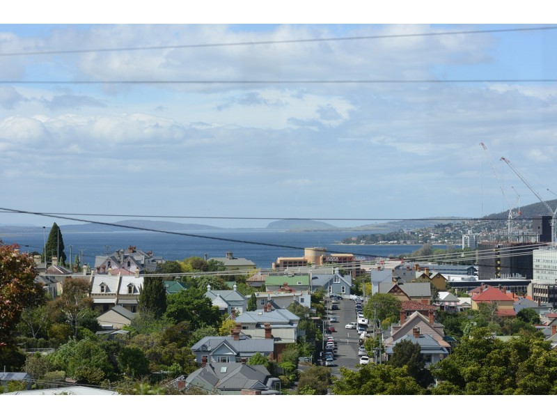 11 Allambee Crescent, Glebe TAS 7000
