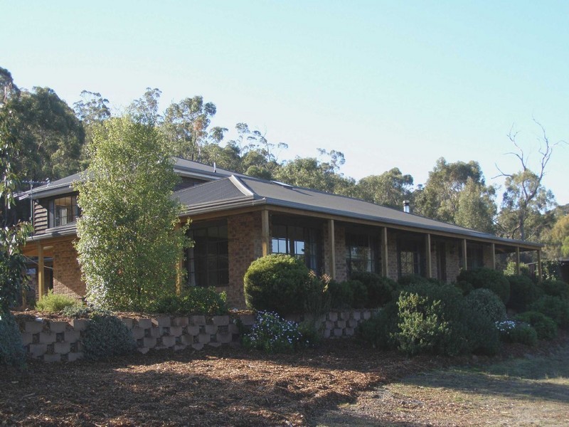 203 GELLIBRAND DRIVE, Sandford TAS 7020