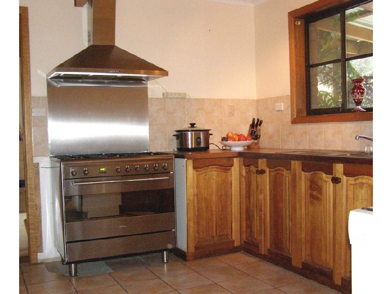 203 GELLIBRAND DRIVE, Sandford TAS 7020