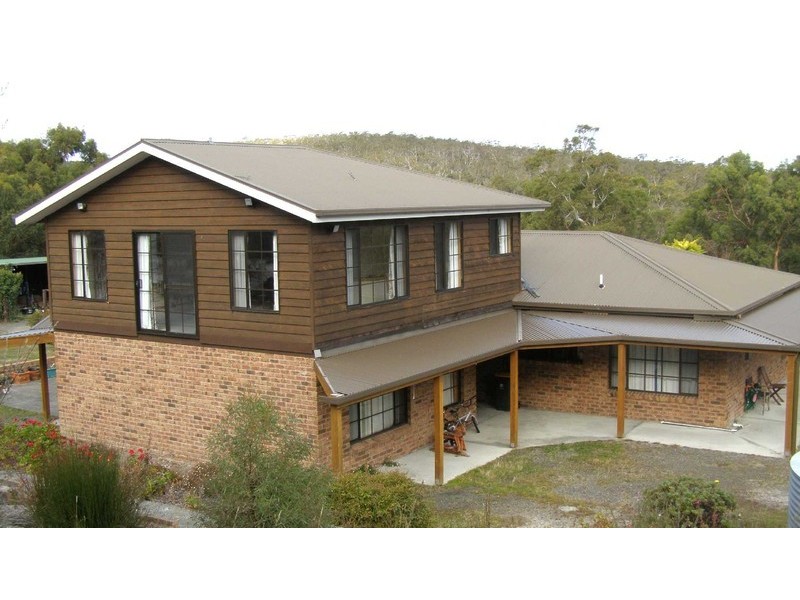 203 GELLIBRAND DRIVE, Sandford TAS 7020