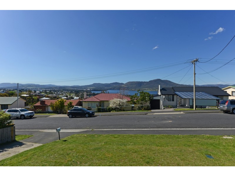 21 Coraki Street, Chigwell TAS 7011