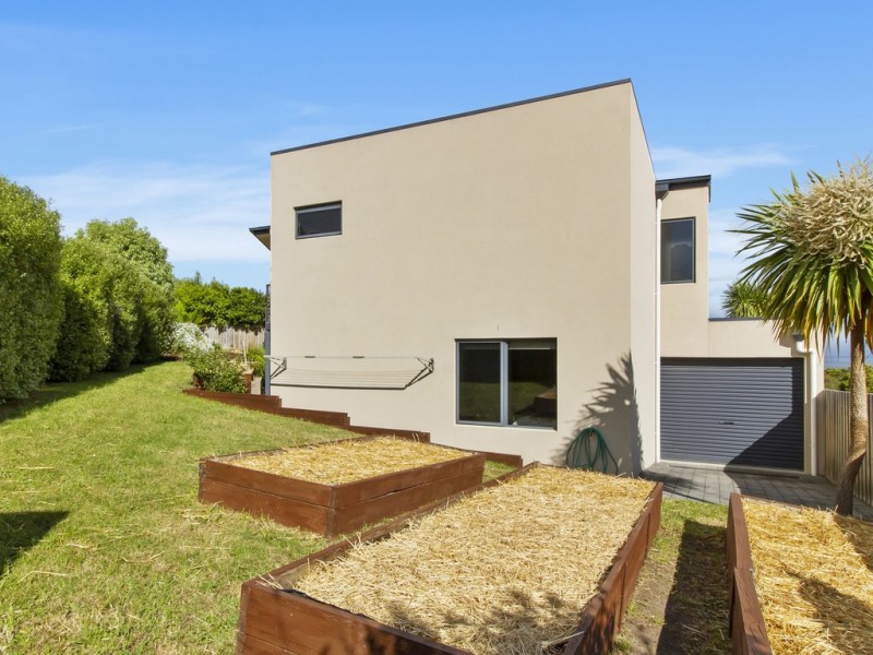 4 Gem Court, Blackmans Bay TAS 7052