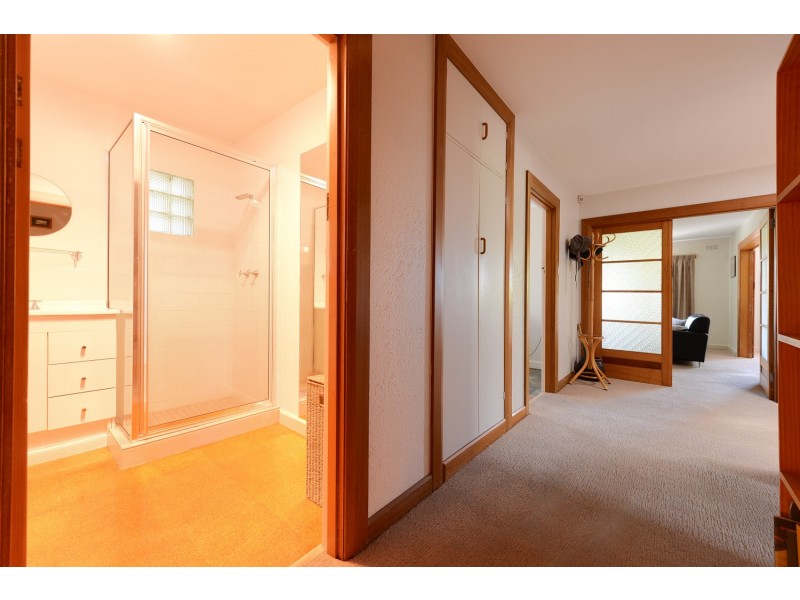 2 Hildern Street, New Town TAS 7008