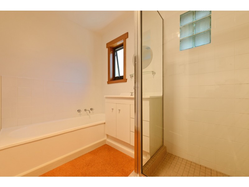 2 Hildern Street, New Town TAS 7008
