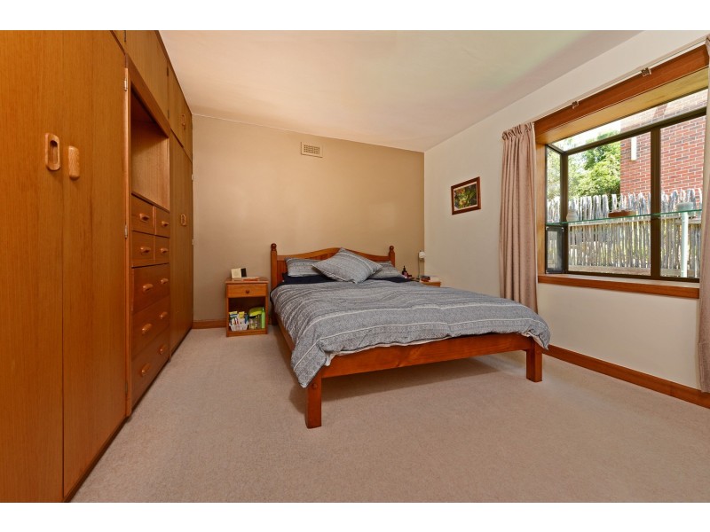2 Hildern Street, New Town TAS 7008