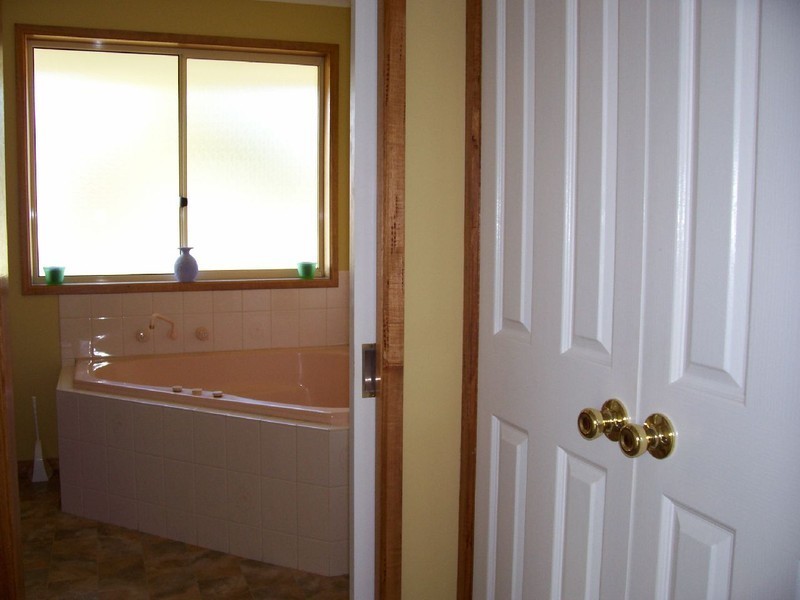 4 Bodega Court, Opossum Bay TAS 7023