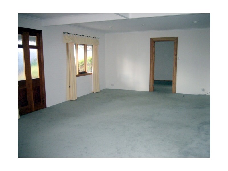 9 Tranmere Road, Howrah TAS 7018