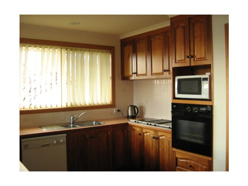 33 Pindos Drive, Tranmere TAS 7018