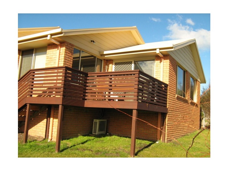 33 Pindos Drive, Tranmere TAS 7018