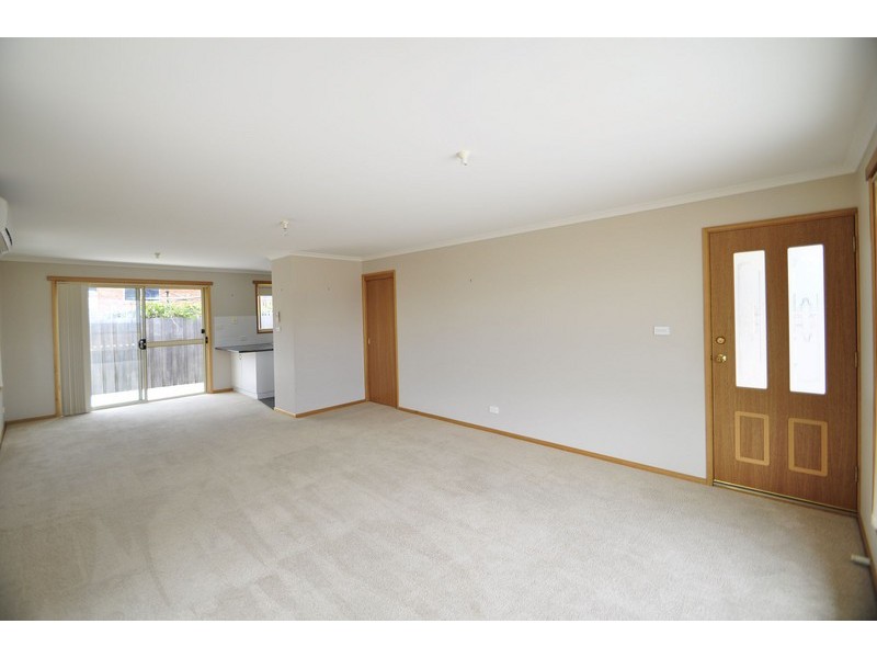 2/6 Mariah Crescent, Oakdowns TAS 7019