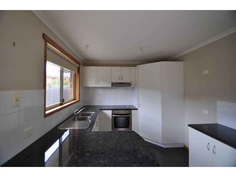 2/6 Mariah Crescent, Oakdowns TAS 7019