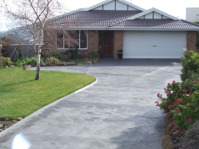 17 Swinton Place, Rose Bay TAS 7015