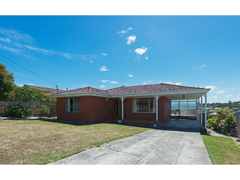 41 Carinya Street, Blackmans Bay TAS 7052