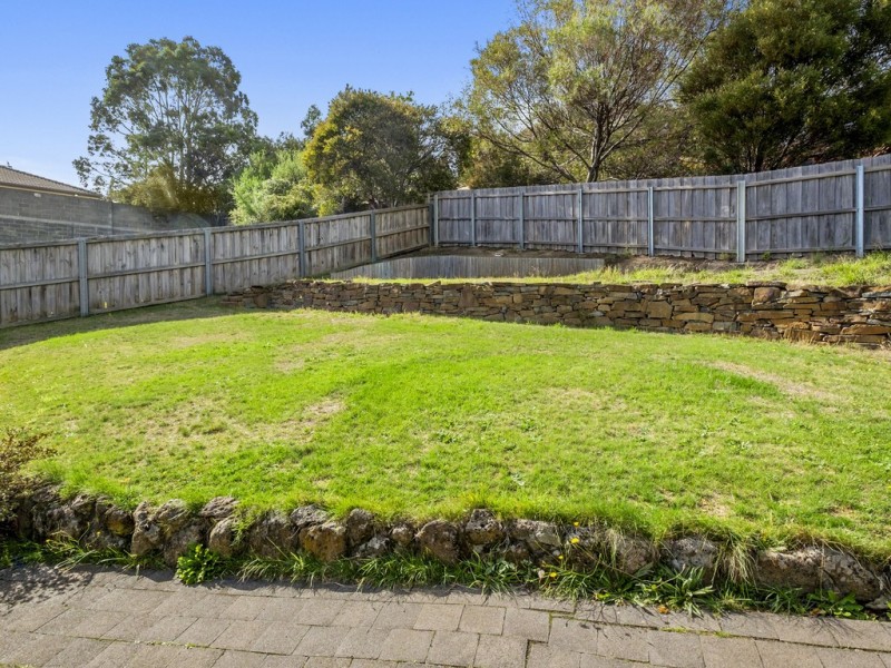 1 Harris Court, Kingston TAS 7050