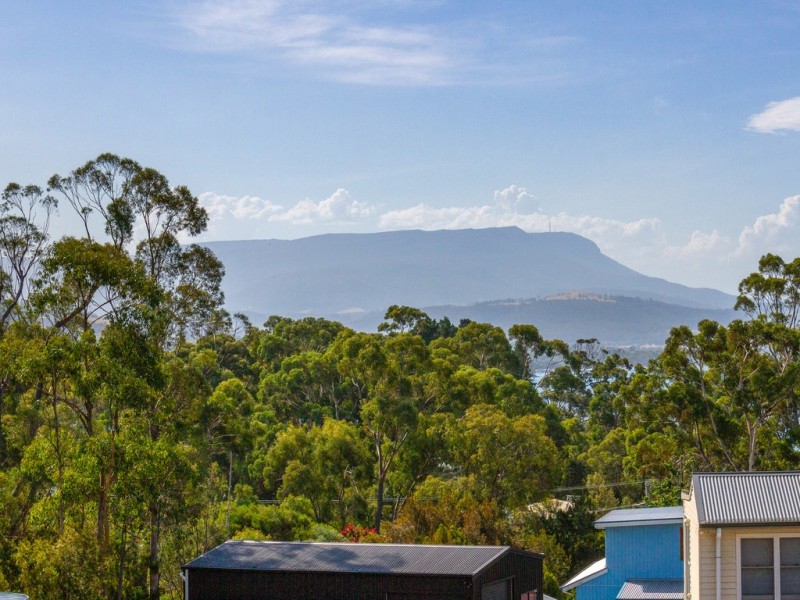 6 Eelmat Court, Coningham TAS 7054