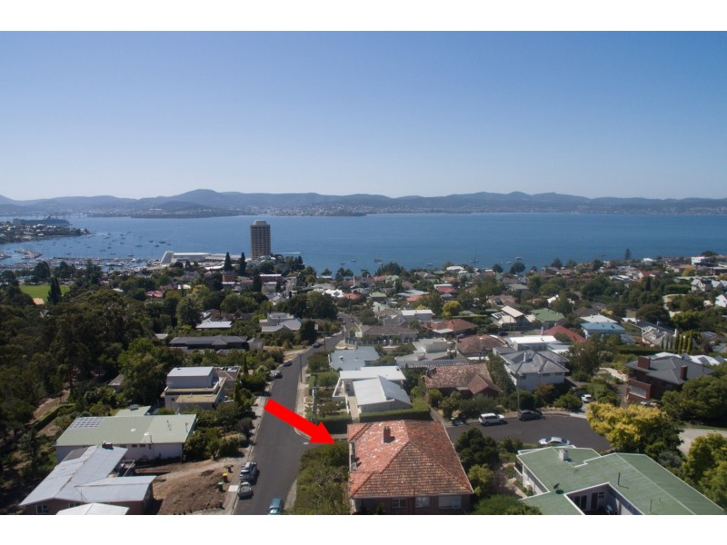 1/8 Binney Court, Sandy Bay TAS 7005