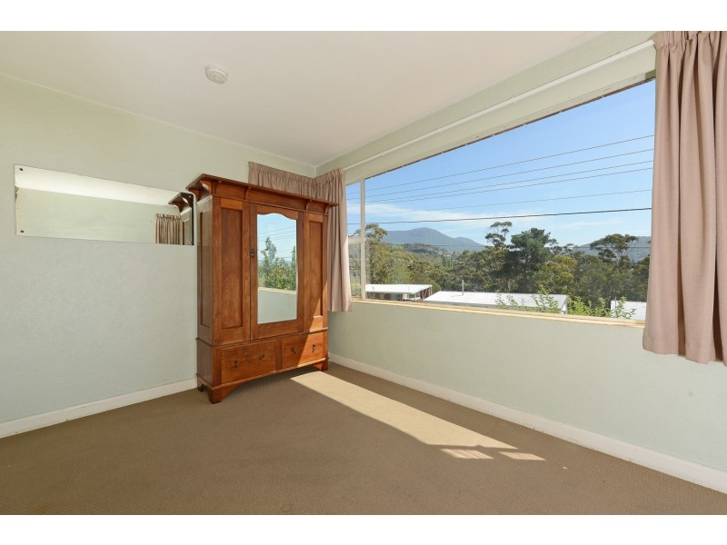 1/8 Binney Court, Sandy Bay TAS 7005