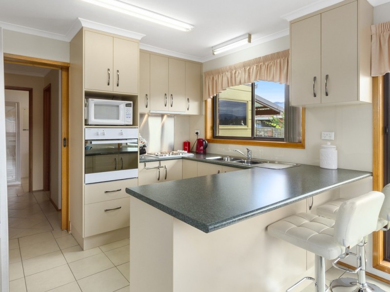 12 Riverdowns Drive, Margate TAS 7054
