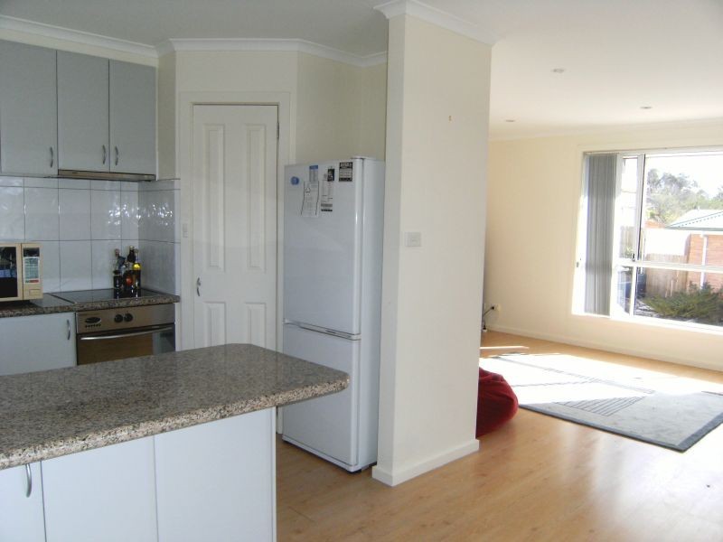 2/51 Quarry Road, Mornington TAS 7018