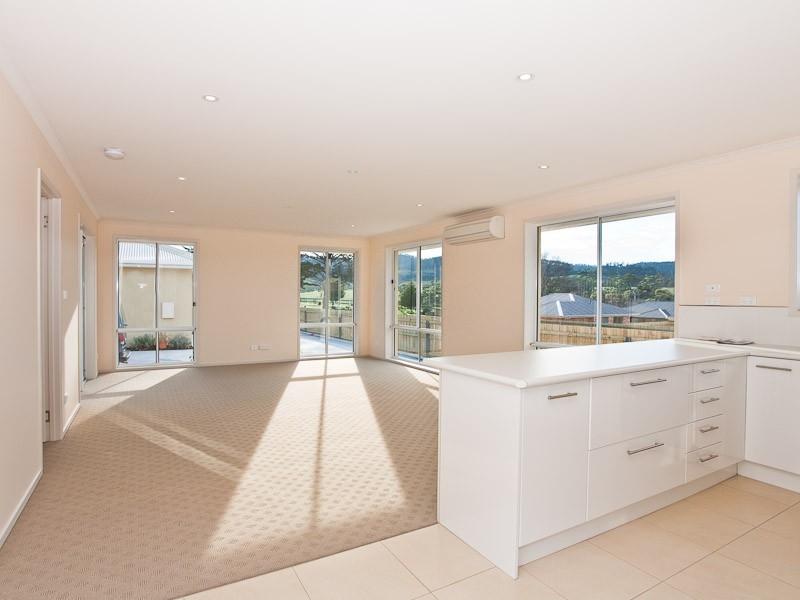 16 Glebe Hill Road, Howrah TAS 7018