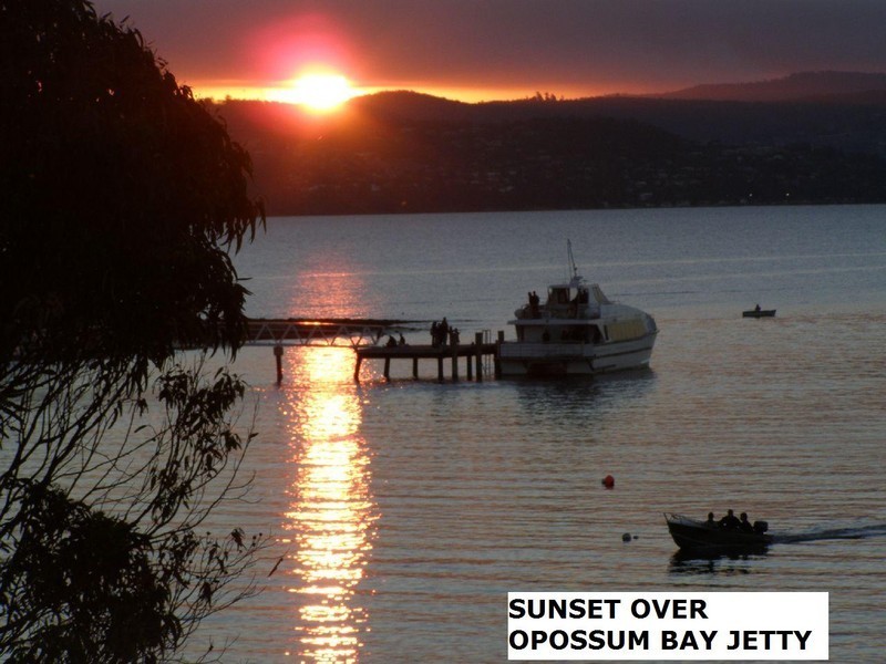 117 Spitfarm Road, Opossum Bay TAS 7023