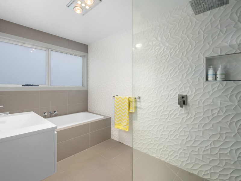 10 Caladium Place, Blackmans Bay TAS 7052