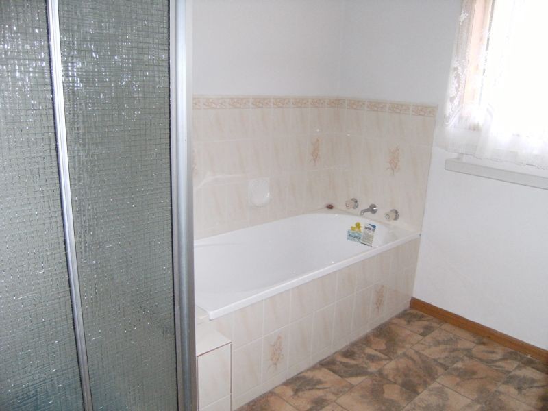 1/4 Dawson Court, Mornington TAS 7018