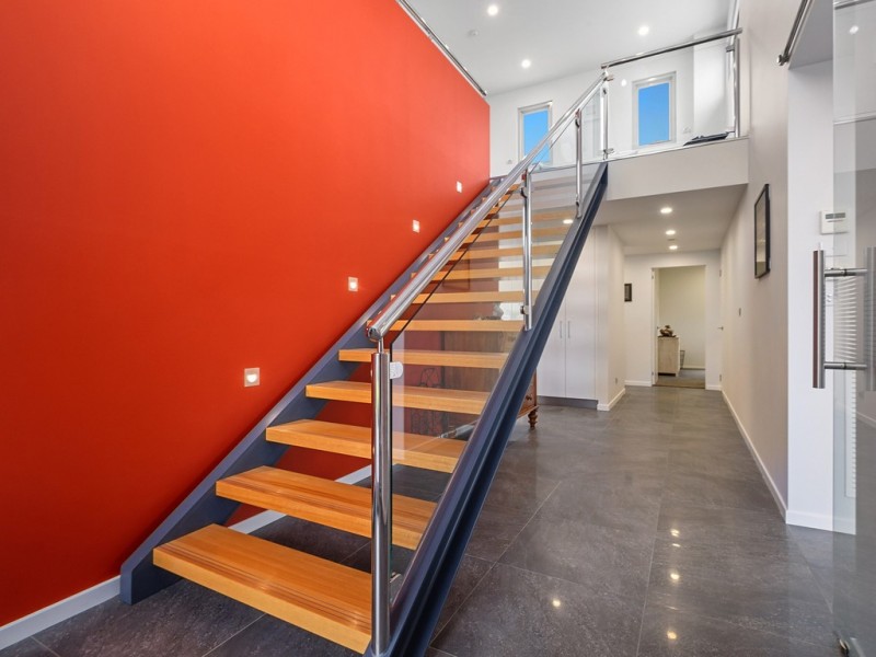 41 Sandra Drive, Blackmans Bay TAS 7052