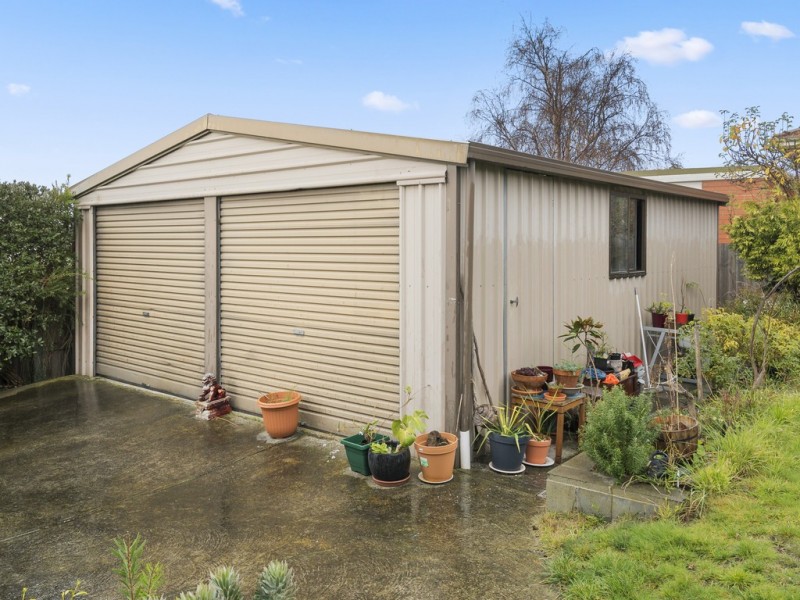 1 Wombara Avenue, Kingston Beach TAS 7050
