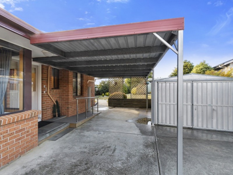 57 Burwood Drive, Blackmans Bay TAS 7052