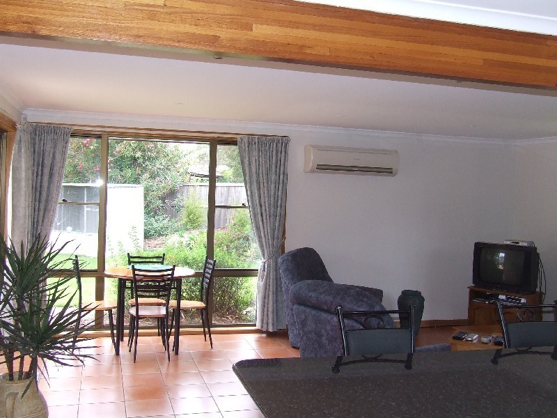 35 Winston Avenue, Seven Mile Beach TAS 7170