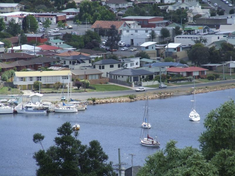 65 Loatta Road, Rose Bay TAS 7015